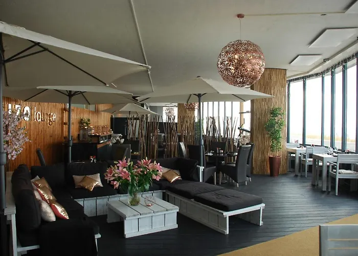 Ocean Breezeapartment: Wakeup 2 Sound Of The Waves * Zandvoort