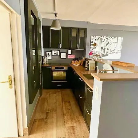 Ocean Breezeapartment: Wakeup 2 Sound Of The Waves * Zandvoort