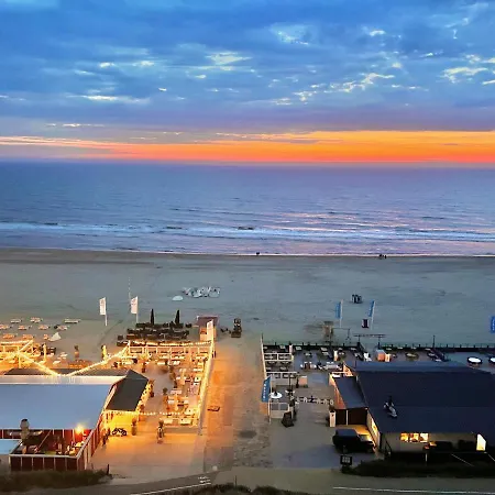 Ocean Breezeapartment: Wakeup 2 Sound Of The Waves *