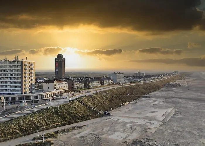Ocean Breezeapartment: Wakeup 2 Sound Of The Waves * Zandvoort